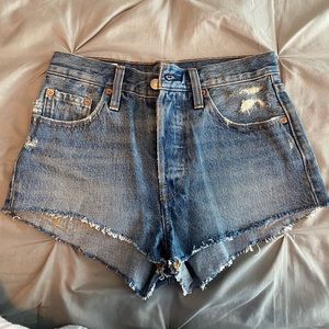 Womens Levi Shorts